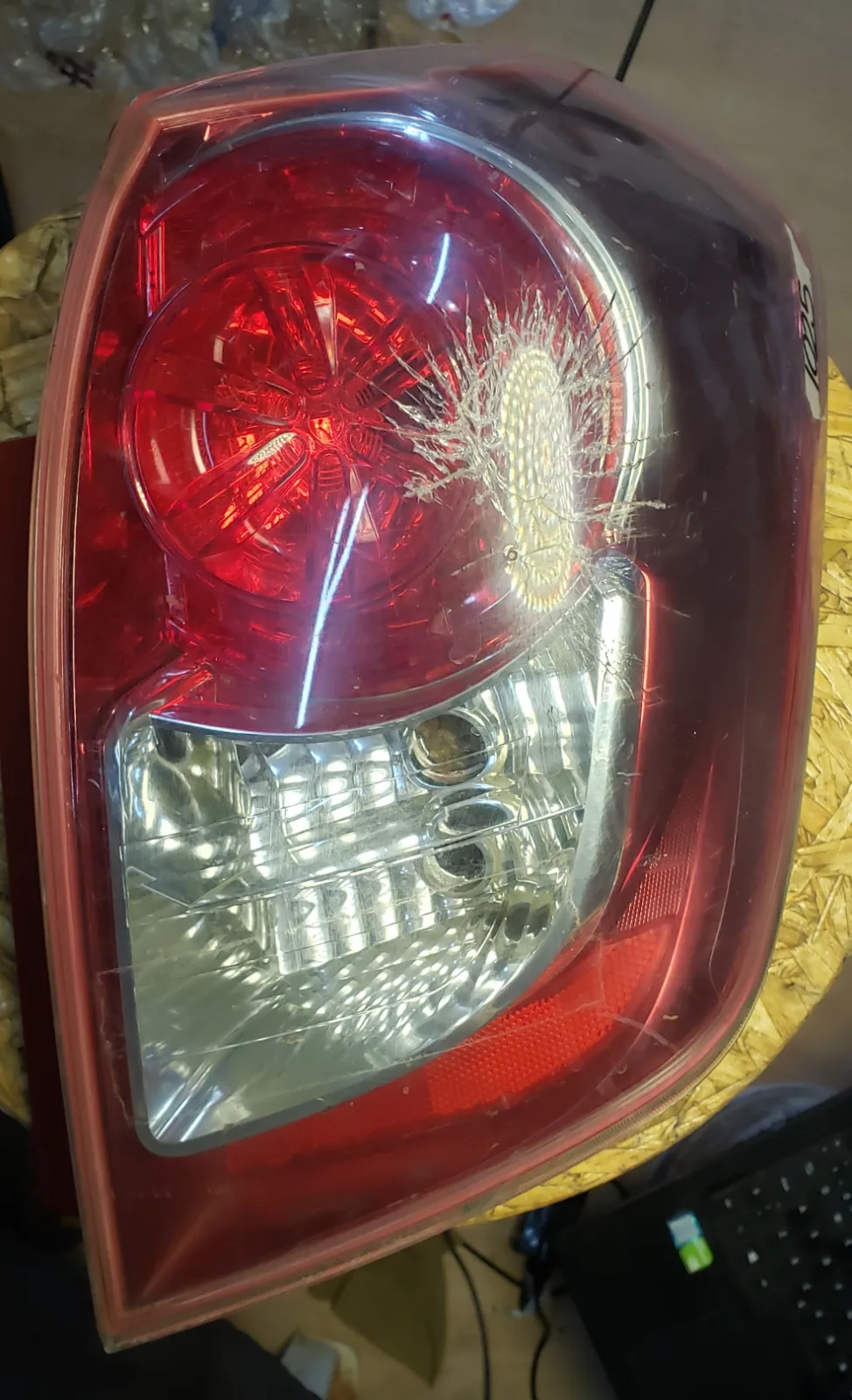 Faro Trasero Toyota Ractis 2005 RH