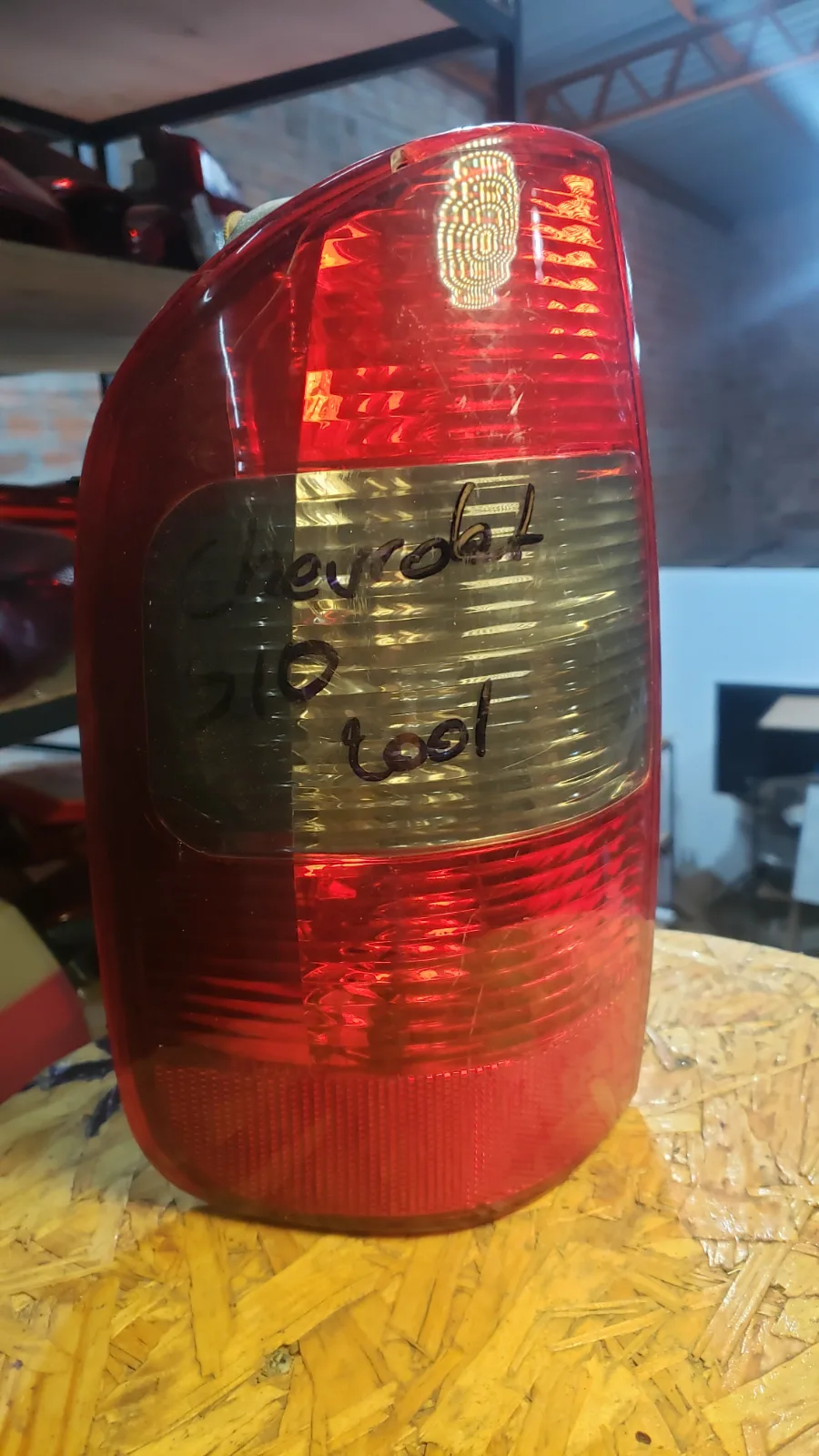 Faro Trasero Chevrolet S10 2001 LH