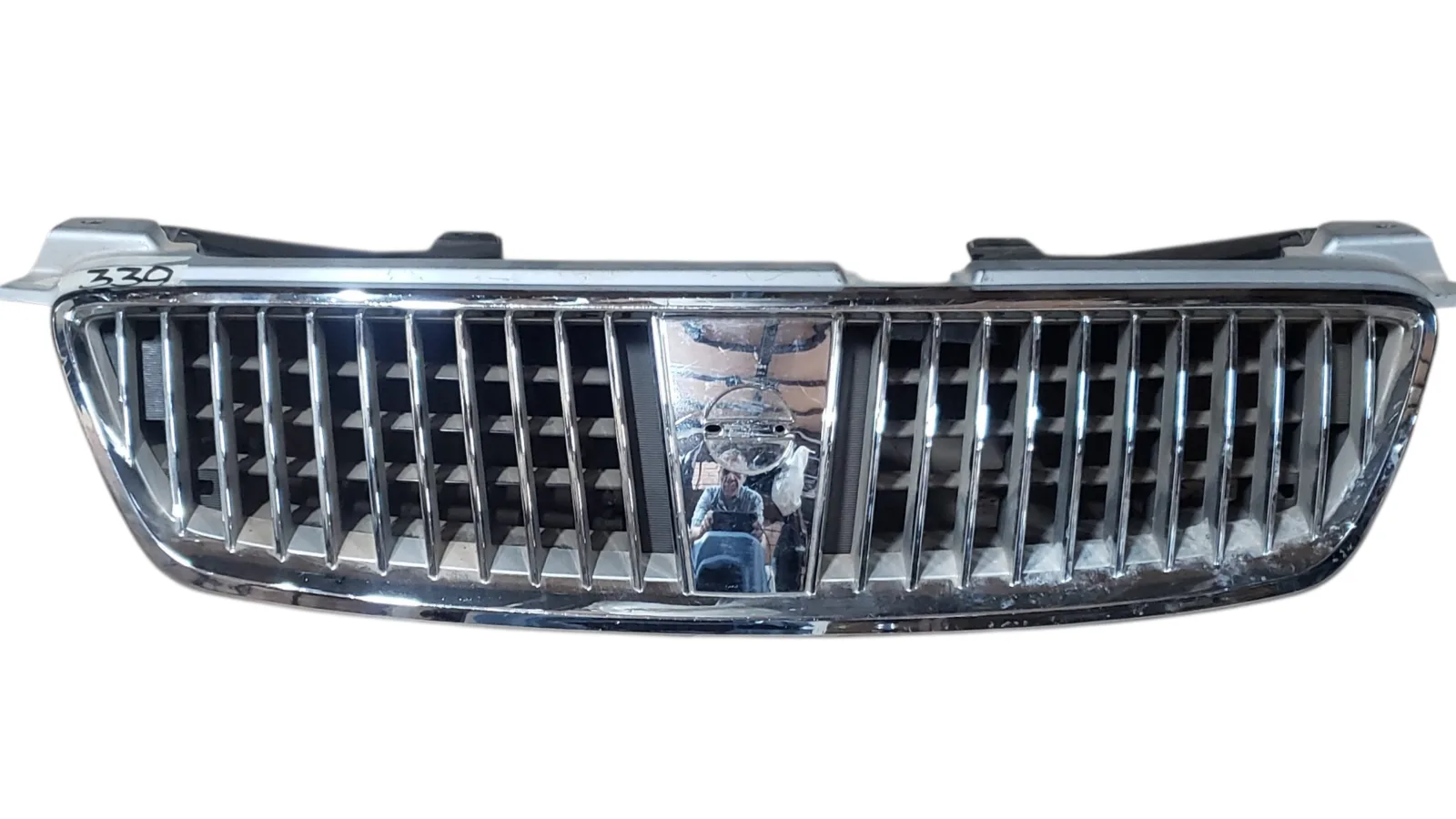 Rejilla Nissan Sylphy 2000–2003 Frontal