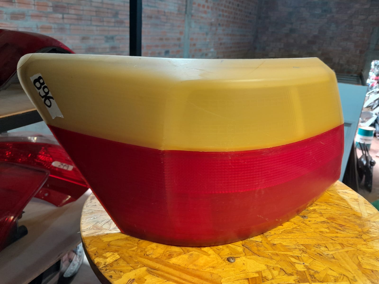 Faro Trasero Toyota Premio LH