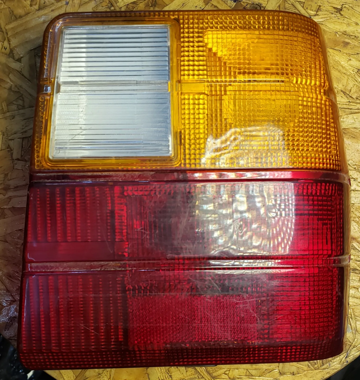 Faro Trasero Fiat Uno 1983–1989 RH