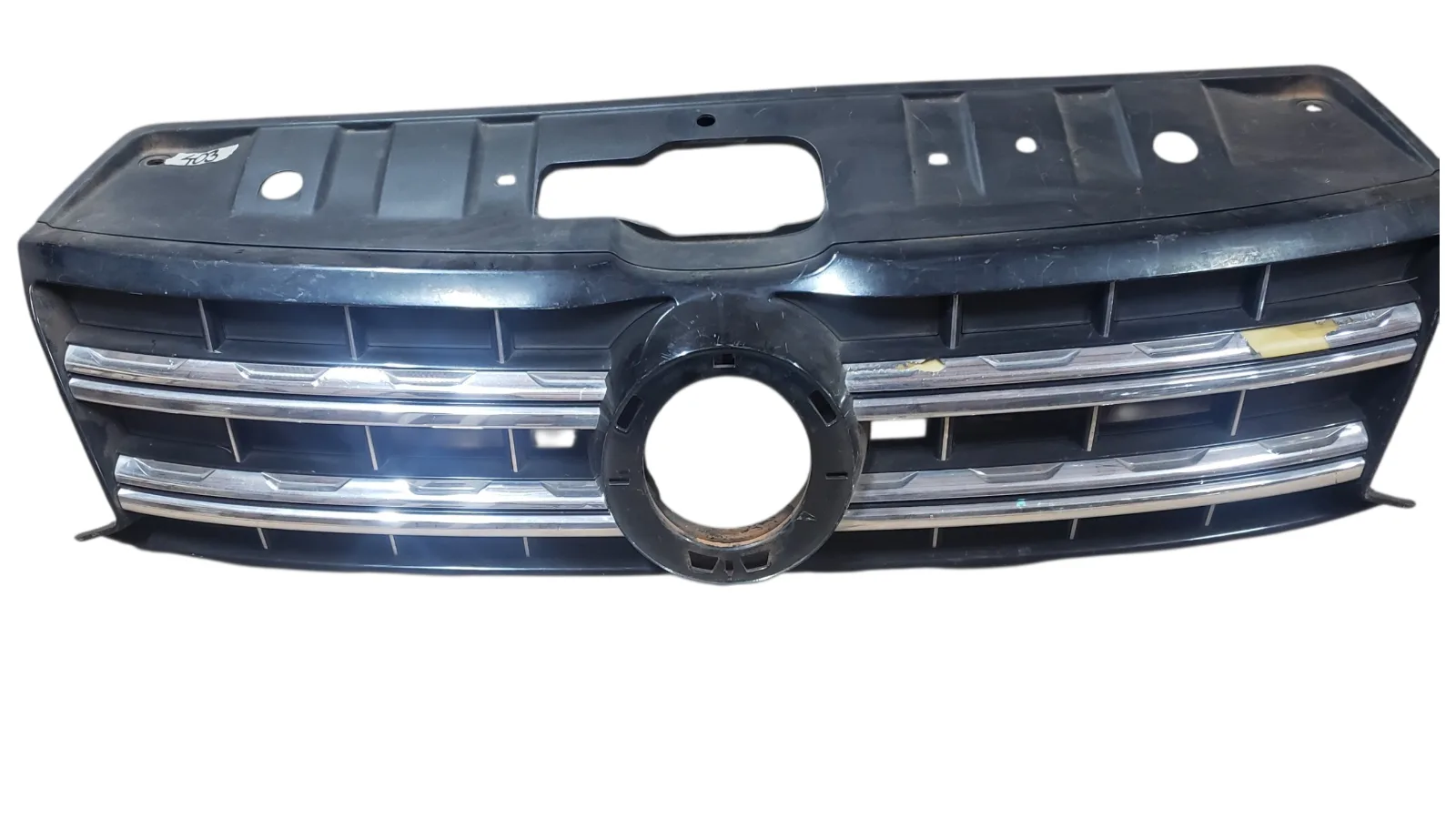 Rejilla VW Amarok 2018 Frontal