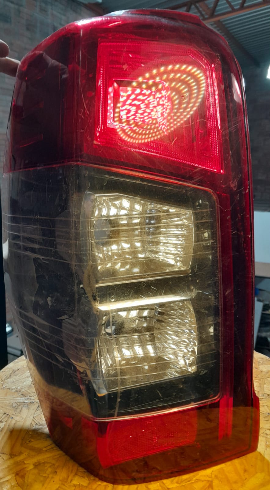 Faro Trasero Mitsubishi Triton, L200 2019 LH