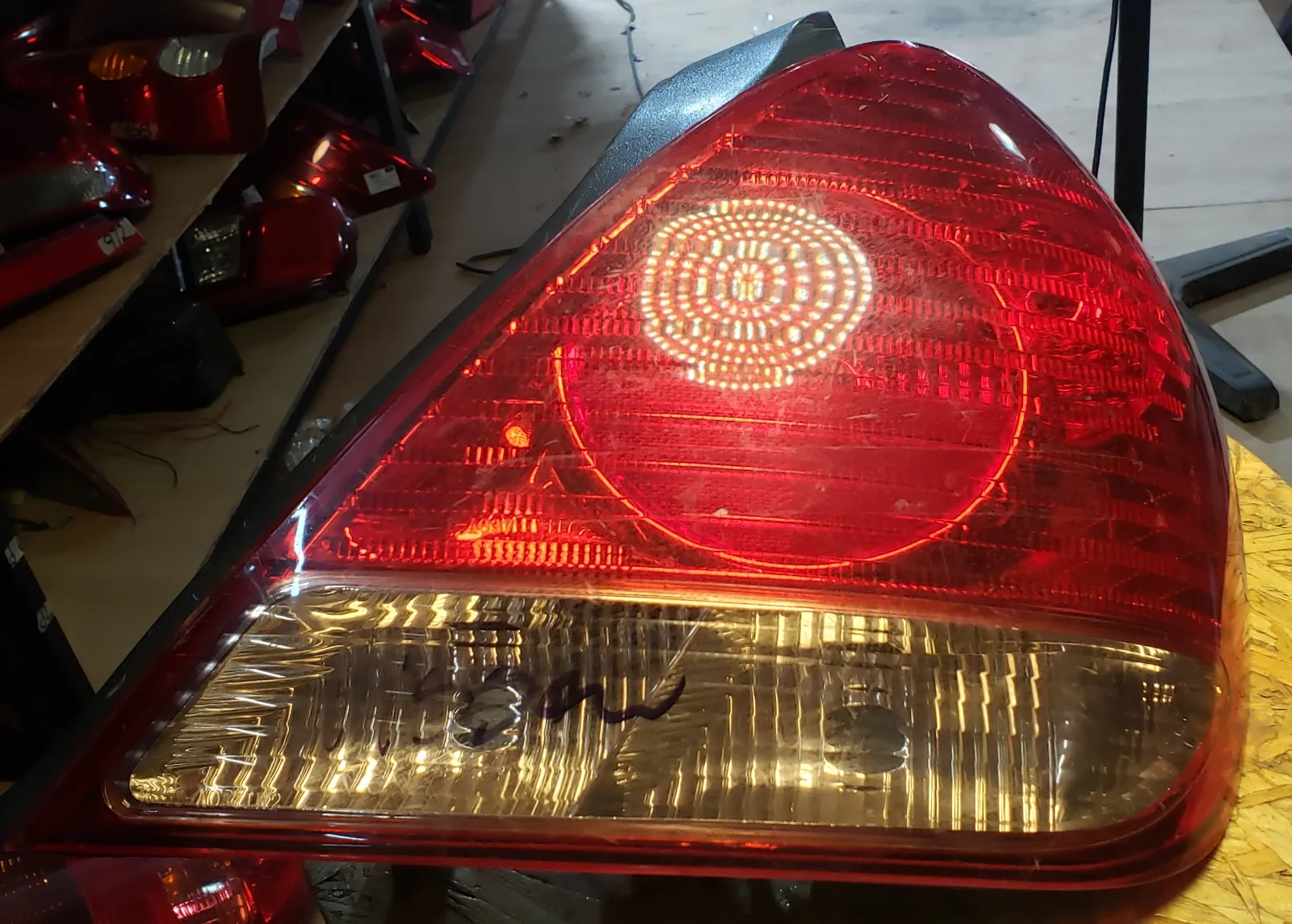 Faro Trasero Nissan Bluebird 2010 RH