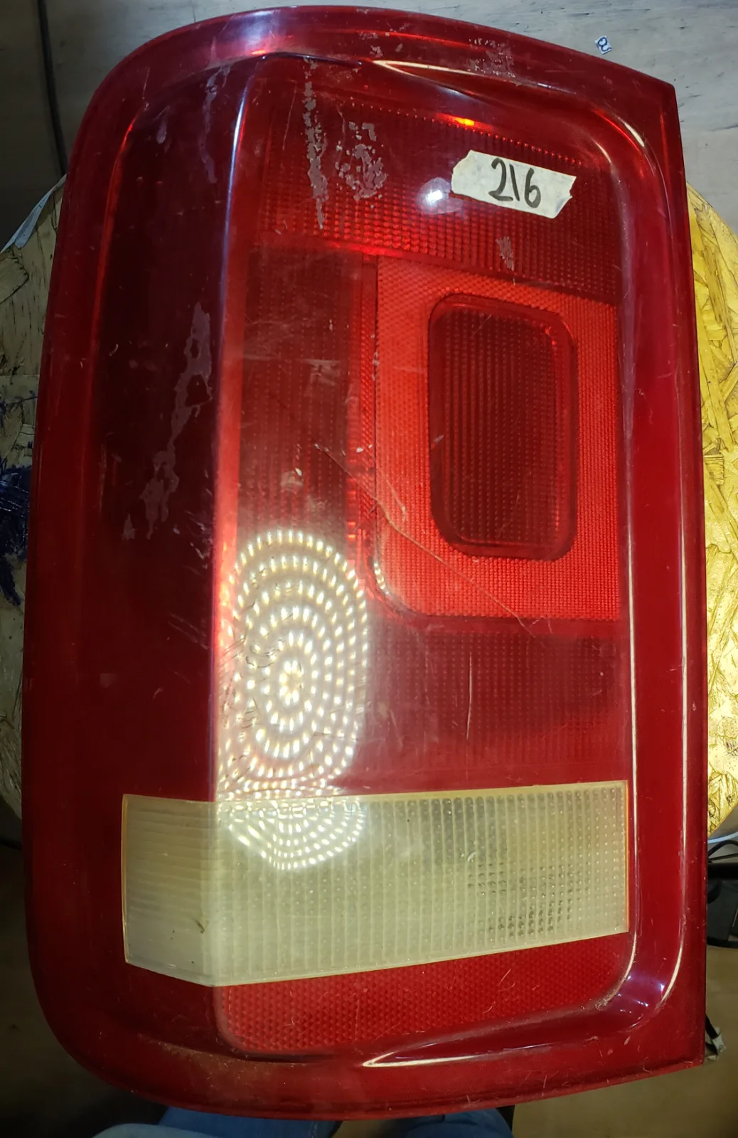 Faro Trasero VW Amarok 2010–2024 LH