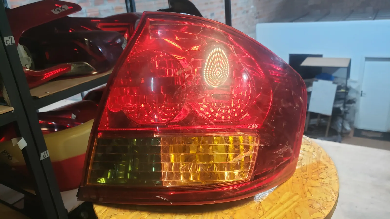 Faro Trasero Toyota Allion 2005 RH