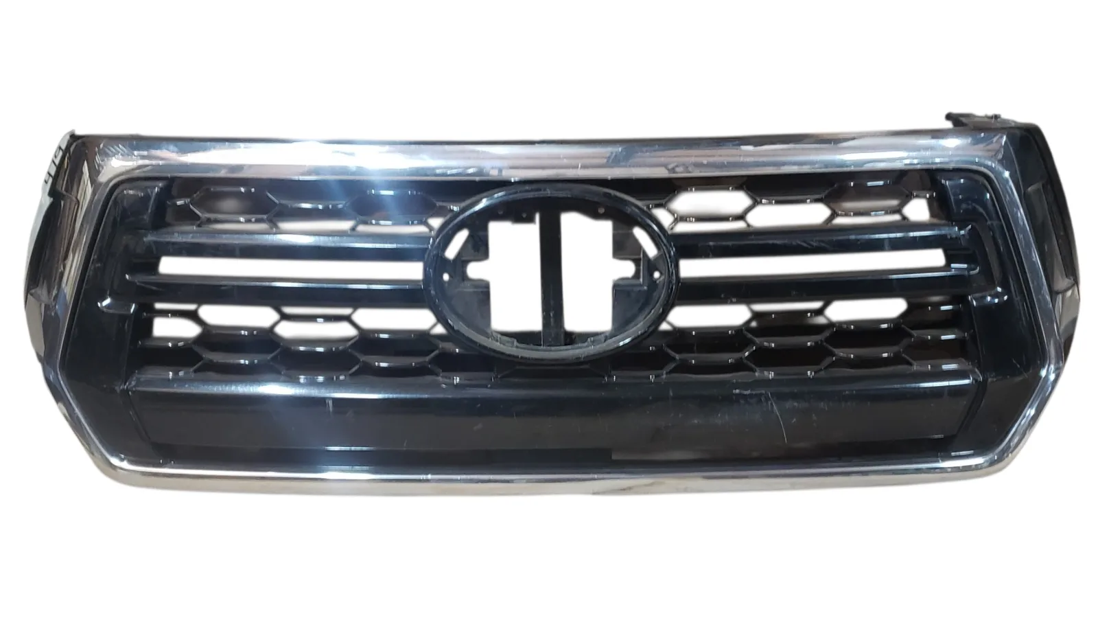 Rejilla Toyota Hilux 2018–2021 Frontal